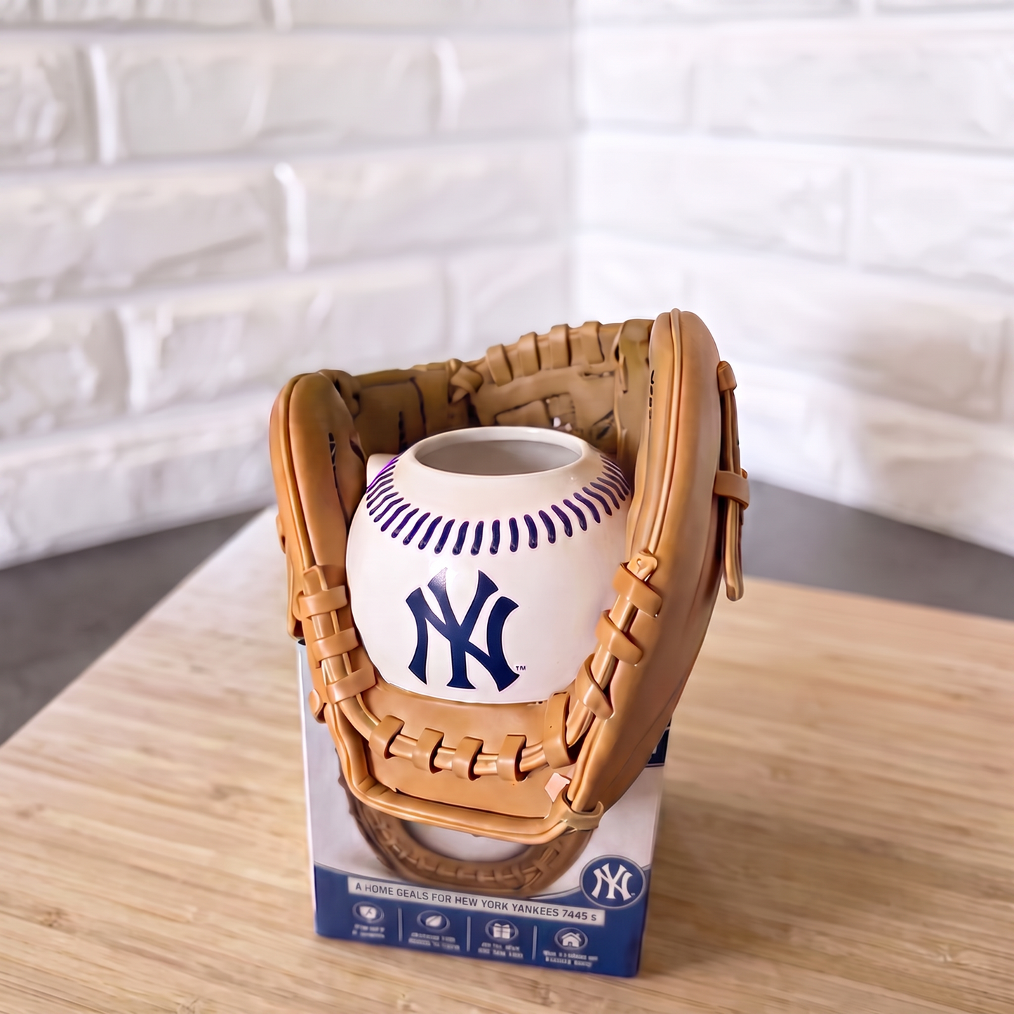 Legacy Glove Planters